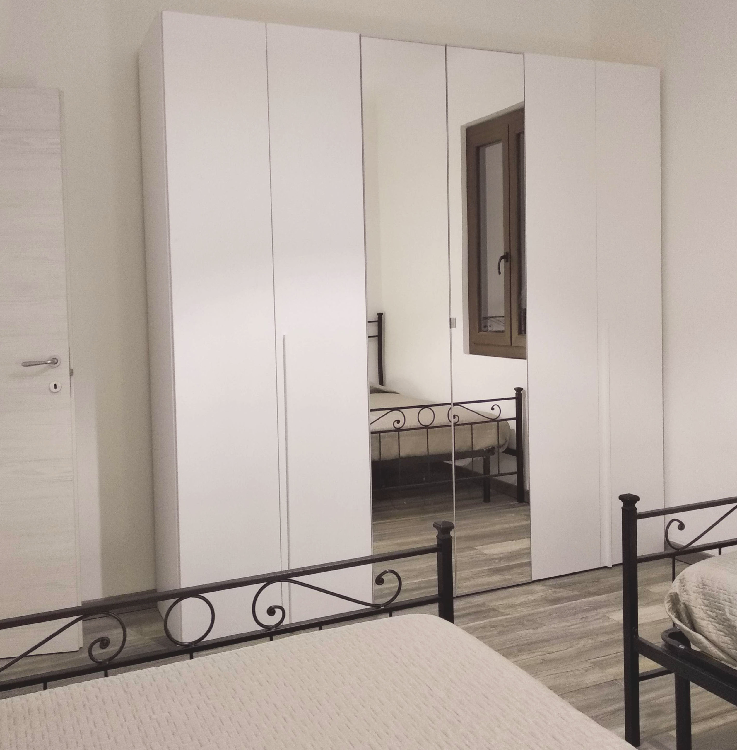 VILLA INDIPENDENTE A 450 MT DALLA SPIAGGIA – COMPLETAMENTE RISTRUTTURATA