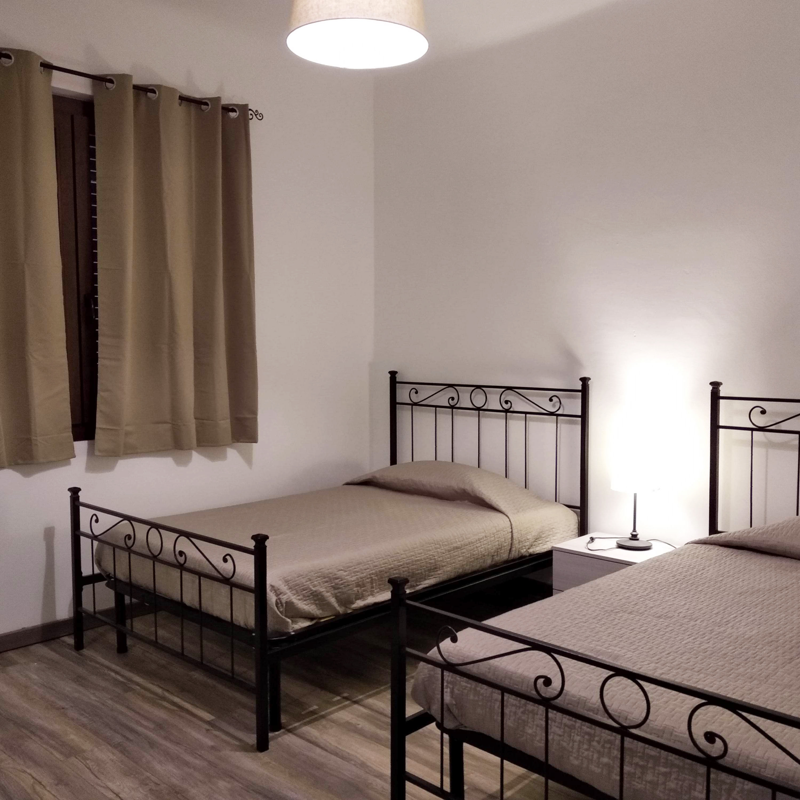 VILLA INDIPENDENTE A 450 MT DALLA SPIAGGIA – COMPLETAMENTE RISTRUTTURATA